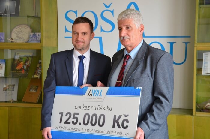 Sponzorský dar SOŠ a SOU Lanškroun