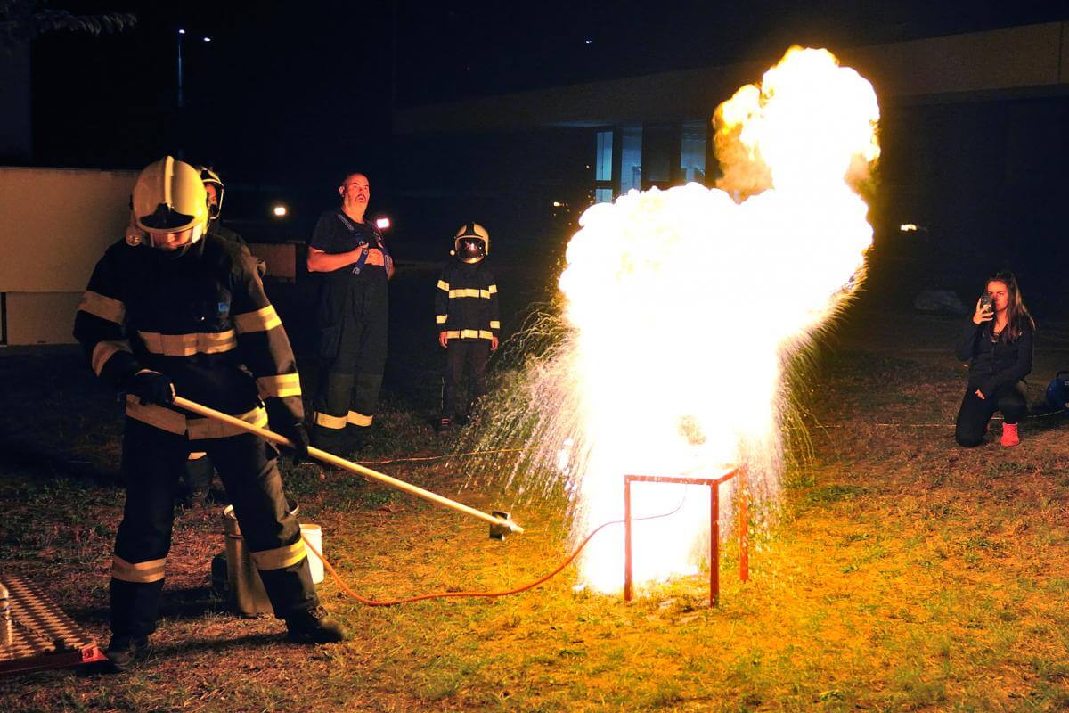 Noc vědců na univerzitě Pardubice